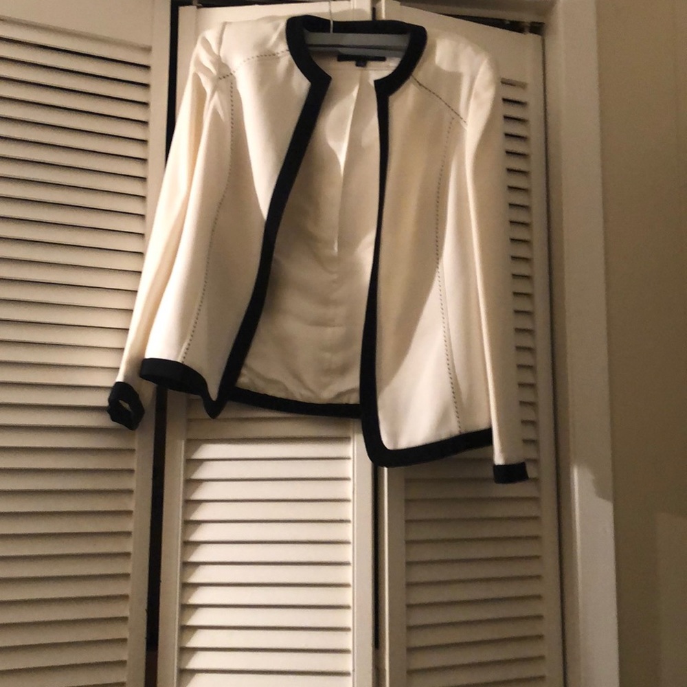 Suit jacket - Picture 3 of 3